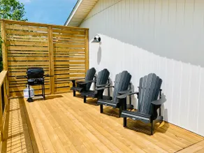 Family Cottage Getaway with firepit & pet friendly - Image 4