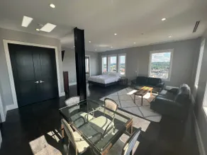 The West Virginia Penthouse - Image 5