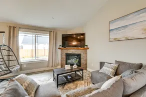 Ocean Shores Home w/ Game Room - Walk to Beaches! - Image 2
