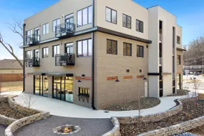 Long Shadow Loft - 2BR Steps from MTB Trails - Image 2