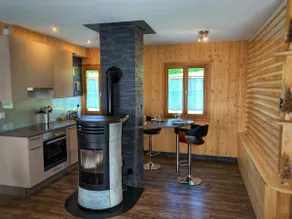 Chalet (Altitude 910) - Image 3