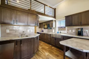 Deluxe Loft Cottage - Image 4