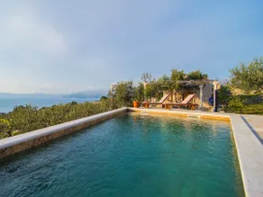 Villa mit privatem Pool und Grill | Wasserblick - Image 4
