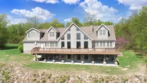 Harvey's Landing- Mountain top lodge with spectacular views, Shy Beaver Boat Launch - Image 4
