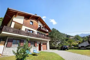 Ferienwohnung 'Pelòt-de La Masse' mit Bergblick, Privatem Garten und WLAN - Image 2
