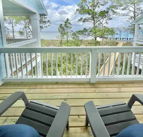 Beach Haven: Beautiful views, Kayaks, Pool & more! - Image 2