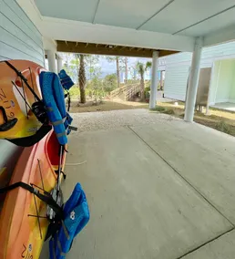 Beach Haven: Beautiful views, Kayaks, Pool & more! - Image 5