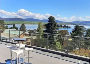 Summit 14 - Jindabyne penthouse with views - Image 2