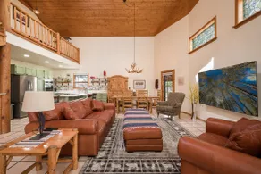 Hummingbird Hacienda - Los Ojos Cabin w/ Brazos Cliff Views - Image 3