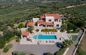 Villa Elia, By Hellocrete - Image 2