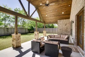 Chic Texas Abode w/ Patio & Fenced-In Yard! - Image 2