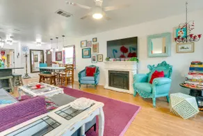 Contemporary Home - 1 Mi to Georgetown Square - Image 5