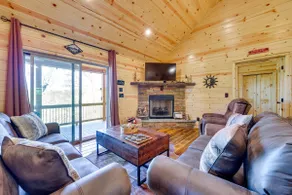 Mountain View & Fire Pit: Updated Murphy Cabin! - Image 2