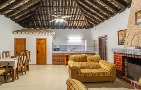 Cozy Home In Algar With House A Mountain View - Image 5