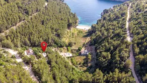Holiday home with BBQ, terrace & garden | Sea view - Image 4