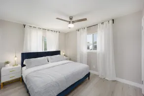 Charming 3-Bedroom Entire House - Image 3