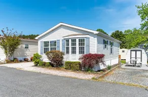 Snowbird Bay Cottage | Playground + Community Pool - Image 4