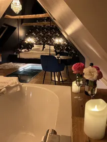 Romantic Gift-Private Bathroom-Panoramic View - Image 4