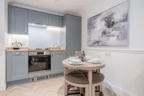 The Cwtch - 2 Bedroom Apartment - Tenby - Image 5