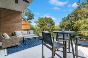 Keefer Haus at Camp Warnecke*Comal Riverfront w/ Pool*Walk to Downtown NBTX - Image 4