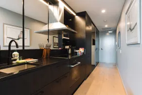 Stunning 1-Bed Above Foreshore with Water Views - Image 4
