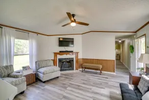 Fire Pit + Deck: Peaceful Silver Creek Retreat - Image 4