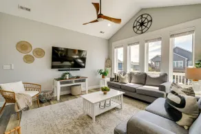 Modern Surf City Beach House w/ Hot Tub! - Image 4
