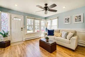 New Jersey Abode - Near Theme Parks, Walk to Beach - Image 4