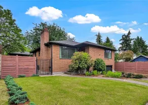Lilac In Law, Picturesque lower unit - Image 3