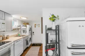 Lilac In Law, Picturesque lower unit - Image 2