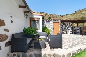 Chalet 'Casa Abuela Fela' mit Bergblick, privatem Pool und WLAN - Image 3