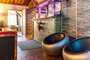 Chalet 'Hillside Nature' with Private Terrace, Balcony and Wi-Fi - Image 5