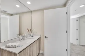 Stunning Views 2 Bdrms Condo|Miami Design District - Image 5