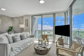 Stunning Views 2 Bdrms Condo|Miami Design District - Image 2