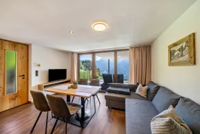 Apartment 'Sunnseitn Lodge Alps' with Mountain View, Private Terrace and Wi-Fi - Image 3