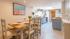 Stone Cottage - Image 4