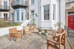 Host & Stay | Silver Beach - Image 4