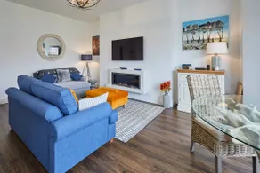 Host & Stay - The Little Lobster - Image 5
