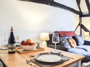 Hive Mews - Image 3