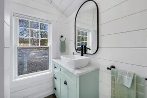 Beachcomber Cottage-Oceanfront! - Image 4
