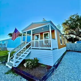 Sum Beaches Paradise Cottage 7 - Image 2