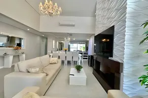 House 4 Suites with pool Fundos Lago-Ilhas Resort - Image 4