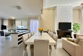 House 4 Suites with pool Fundos Lago-Ilhas Resort - Image 5