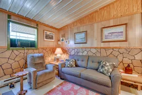 Stargaze, Hike & Kayak: Cabin Near Copper Breaks! - Image 5
