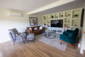 Modern Cozy Catskills Gem - Image 2
