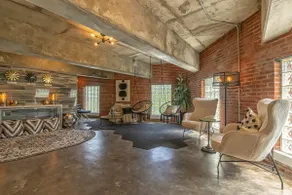 Converted Historic Suite Full Kitchen, 3rd Flr - Image 5