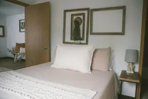 No. 108 Monthly Luxe DWTN Apartment - Image 4