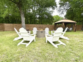 Cozy Austin Escape King and 3 Queens Family or Group - Image 3