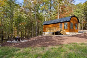 Private cabin, firepit, Bonus Loft! - Image 4