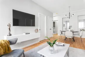 Top Notch 2BR & 2BA Suite Minutes to Central Park - Image 4